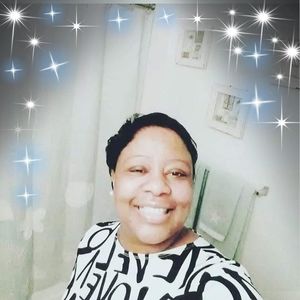 Meet your Posher, Liz